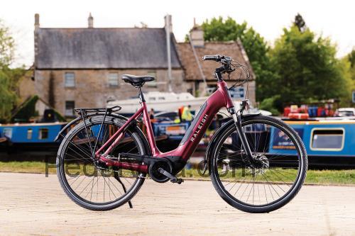Raleigh Motus Tour Low Step avaliação e ficha técnica